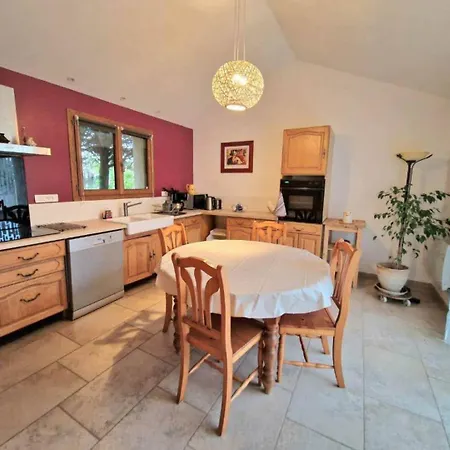 Maison Familiale Drome - Ardeche Ferienhaus